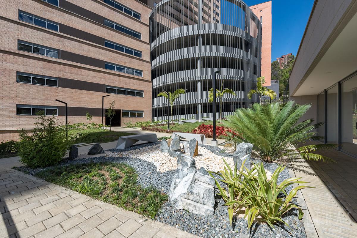 Sector Los Gonzalez, unidad con excelentes zonas comunes - Miniatura 5