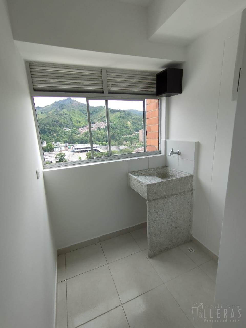 Sector Itagui, apartamento con hermosa vista - Miniatura 11