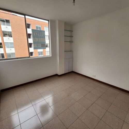 Sector Las Palmas San Diego, apartamento con vista verde - Miniatura 5