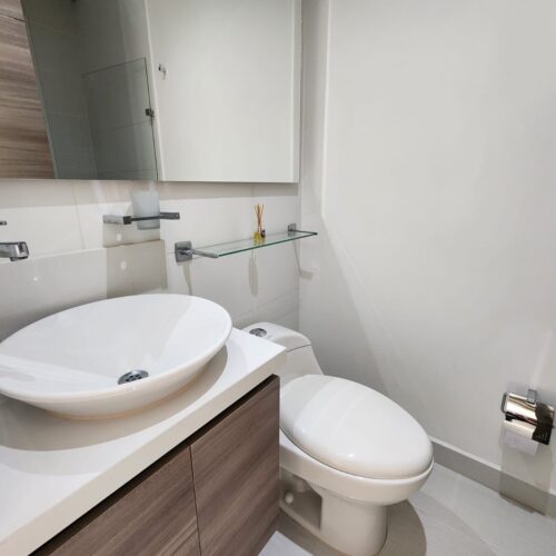 Sector Santa maría de los Ángeles, piso alto con hermosa vista - Miniatura 20