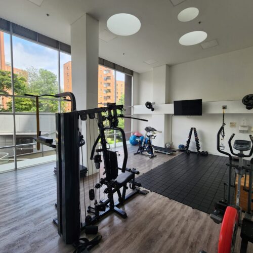 Sector Santa maría de los Ángeles, piso alto con hermosa vista - Miniatura 5