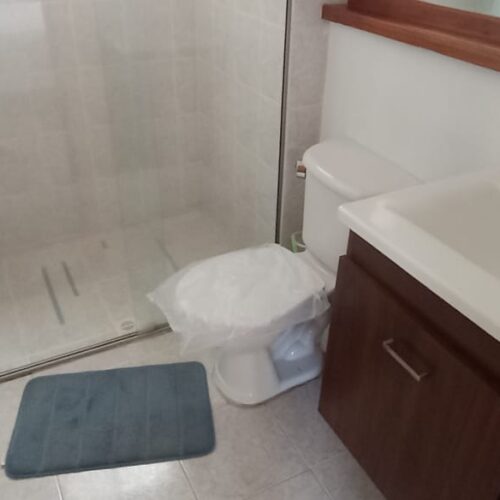 Sector Vizcaya, amoblado con hermosa vista - Miniatura 4