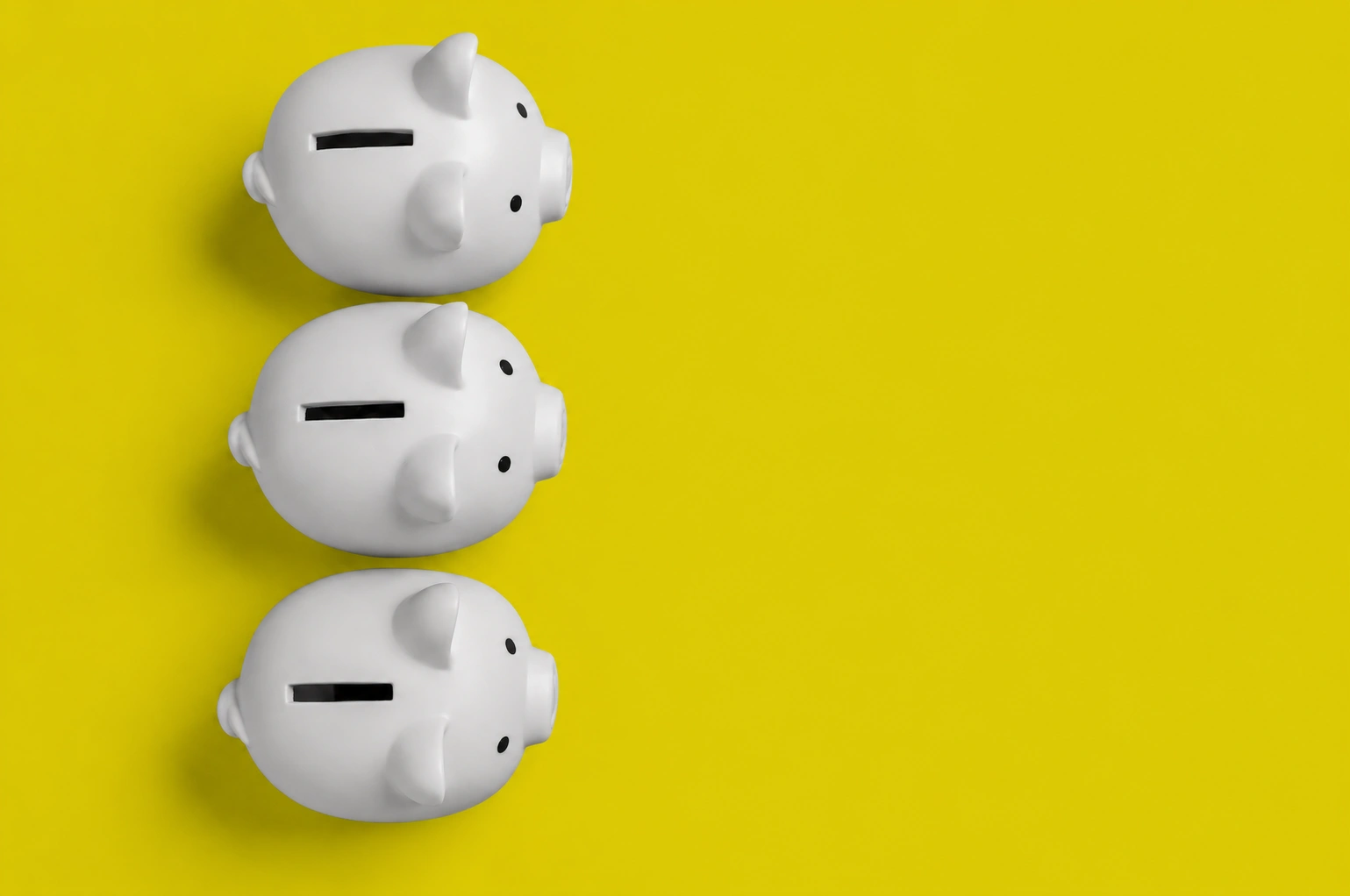 Piggybanks lined up for funding - this week's Midwest Startup Funding roundup for the week ending August 21, 2026. Image: Andrii Yalanskyi / shutterstock - altered with AI