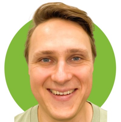 [headshot] image of customer (for a financial advisor)