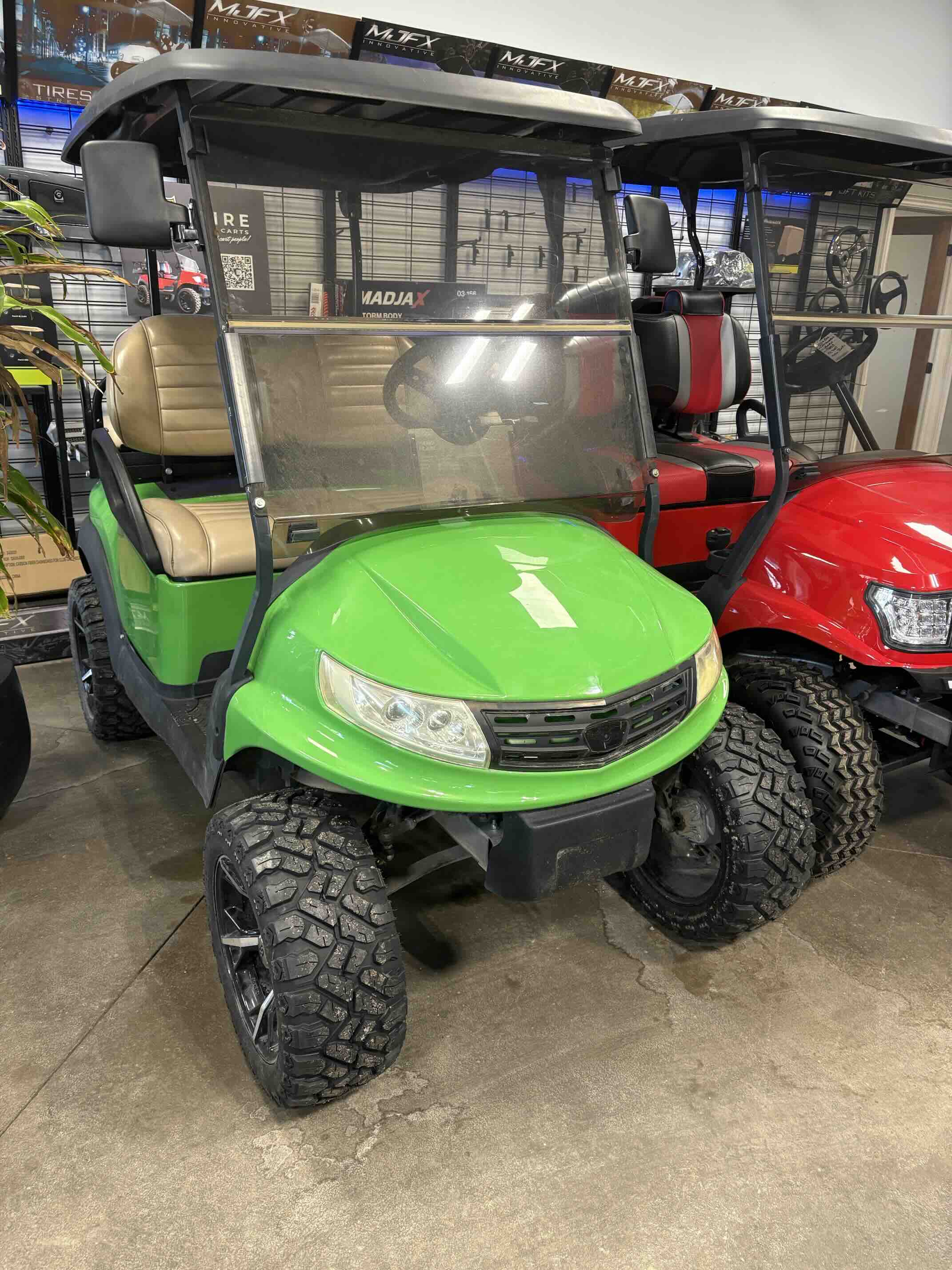 Club Car Precedent 4-Passenger golf cart in Green – Birdie Golf Carts Port Colborne