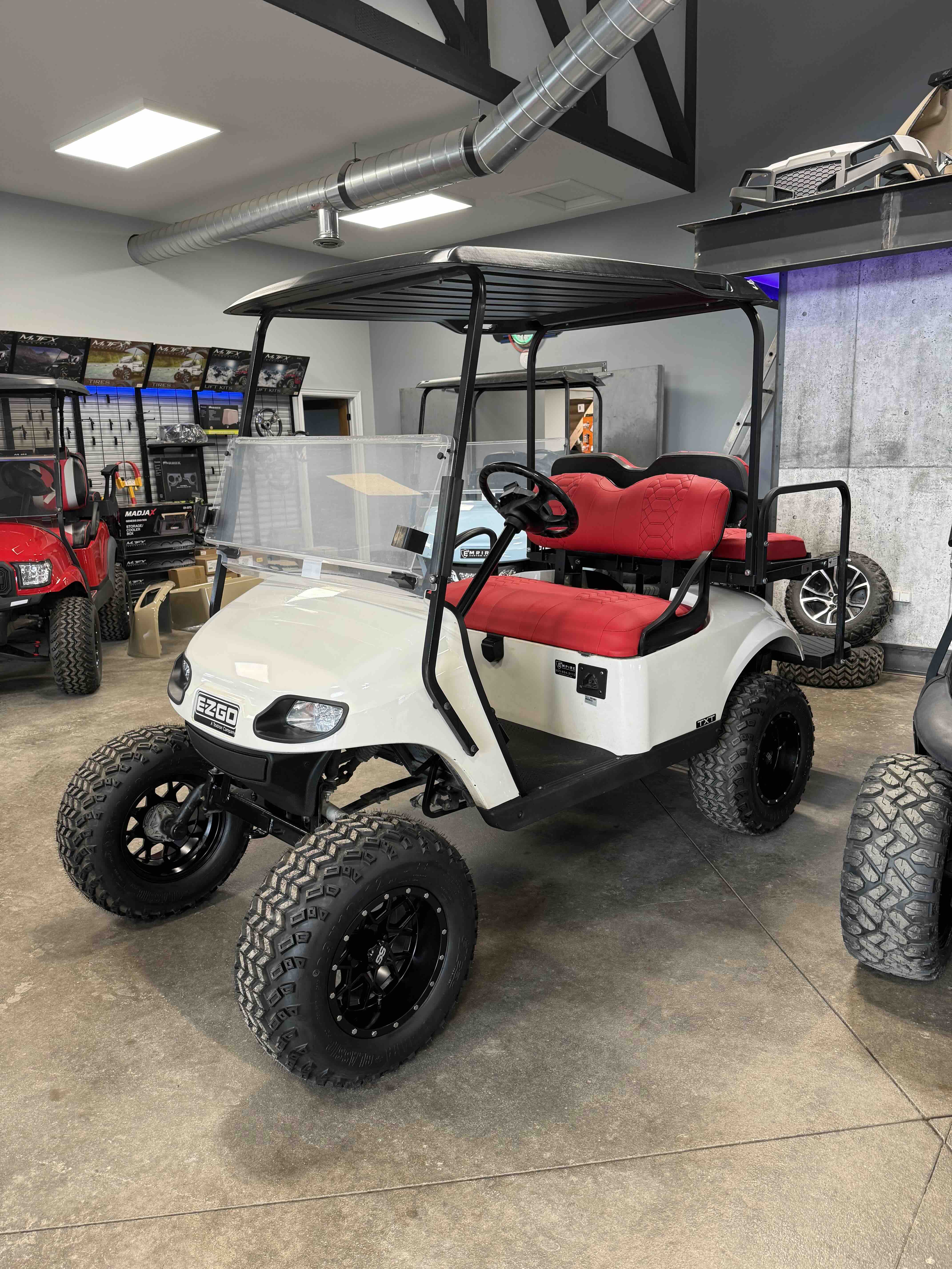 2020 EZGO TXT 4-Passenger golf cart in White – Birdie Golf Carts Port Colborne