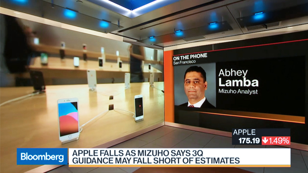 Mizuho's Lamba Sees 'Lackluster Demand' for IPhones