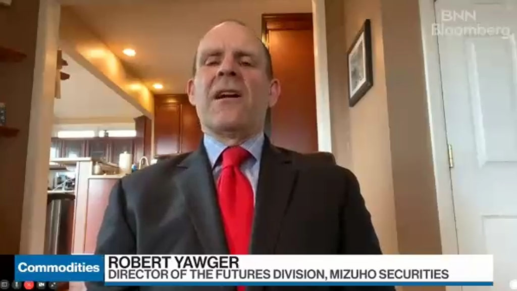 U.S. Oil Inventories Drop As Americans Take to the Roads