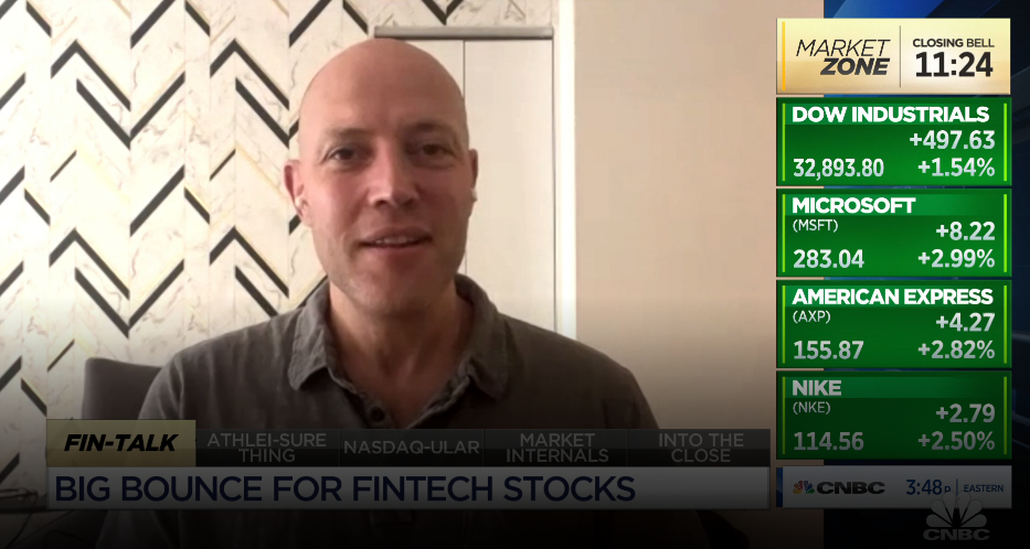 Robinhood will regulate itself, says Mizuho’s Dan Dolev