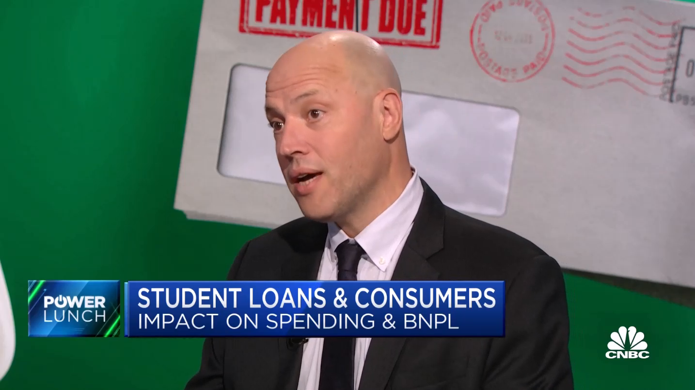 Borrowers with student loans average higher incomes, says Mizuho’s Dan Dolev