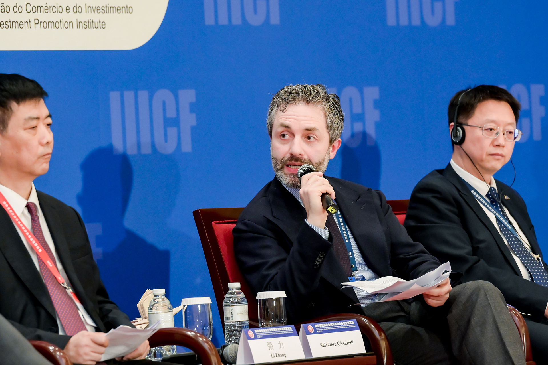 Salvatore Ciccarelli speaking at the International Infrastructure Investment & Construction Forum in Macau, China