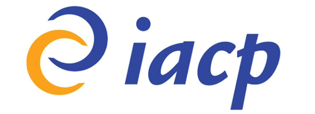 Accredited therapist logo - IACP membership badge