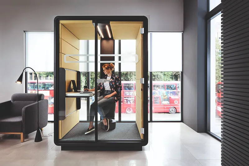 Hushoffice Hushwork akoestische werkplek voor op kantoor