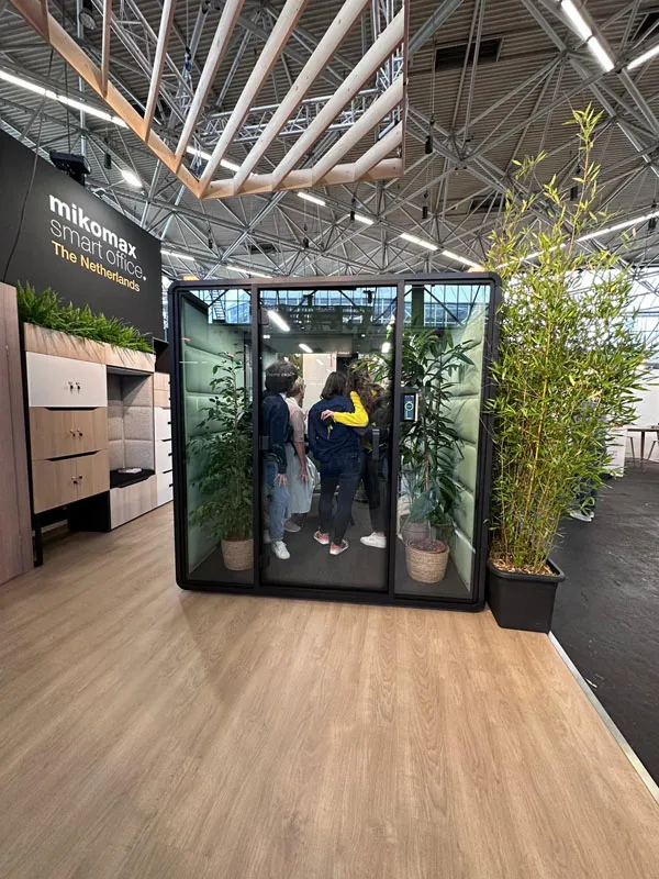 Workspace Design Show Amsterdam 2023 Innovatie kantoorinrichting met akoestische units