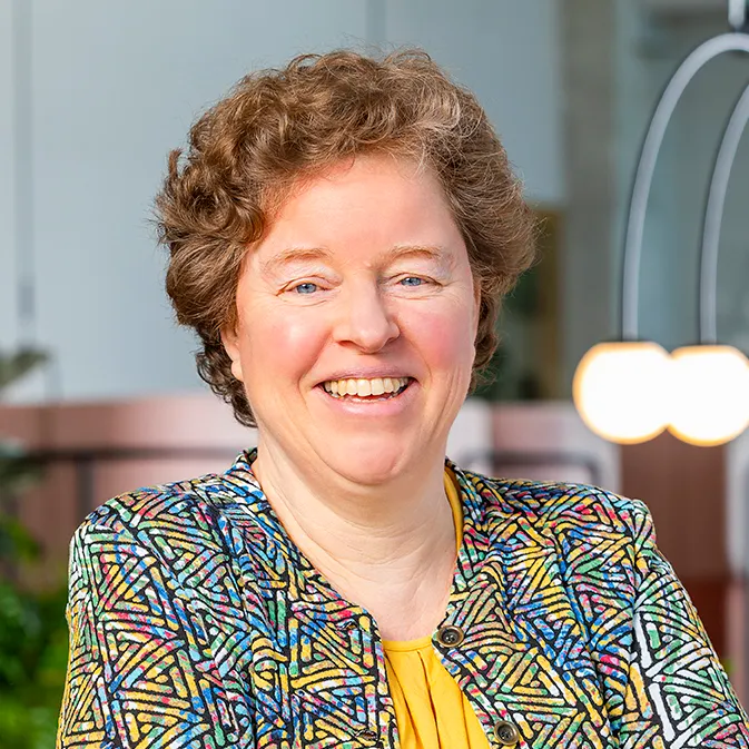 Anne-Marie Mikomax
