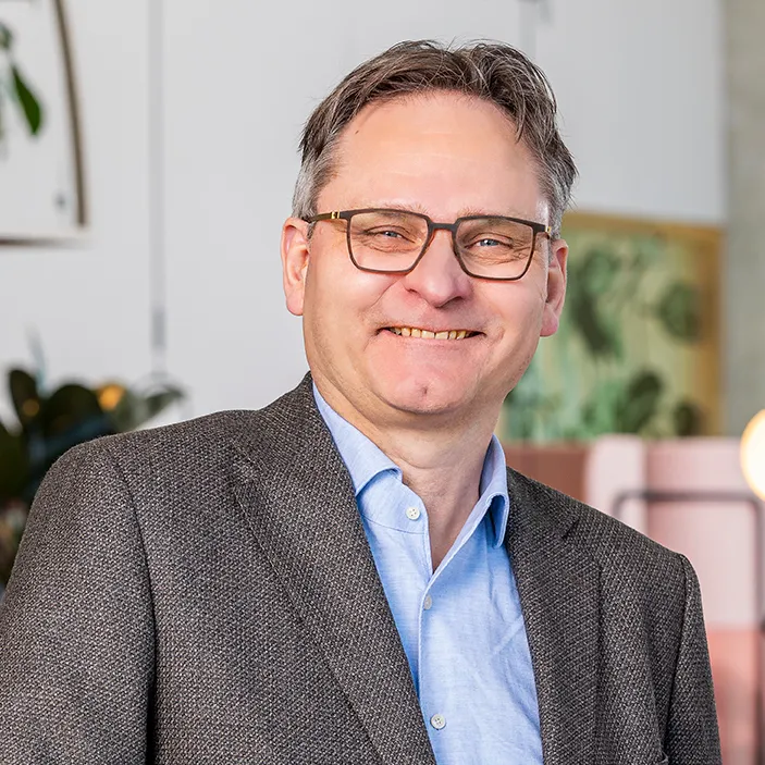 Ruud Mikomax