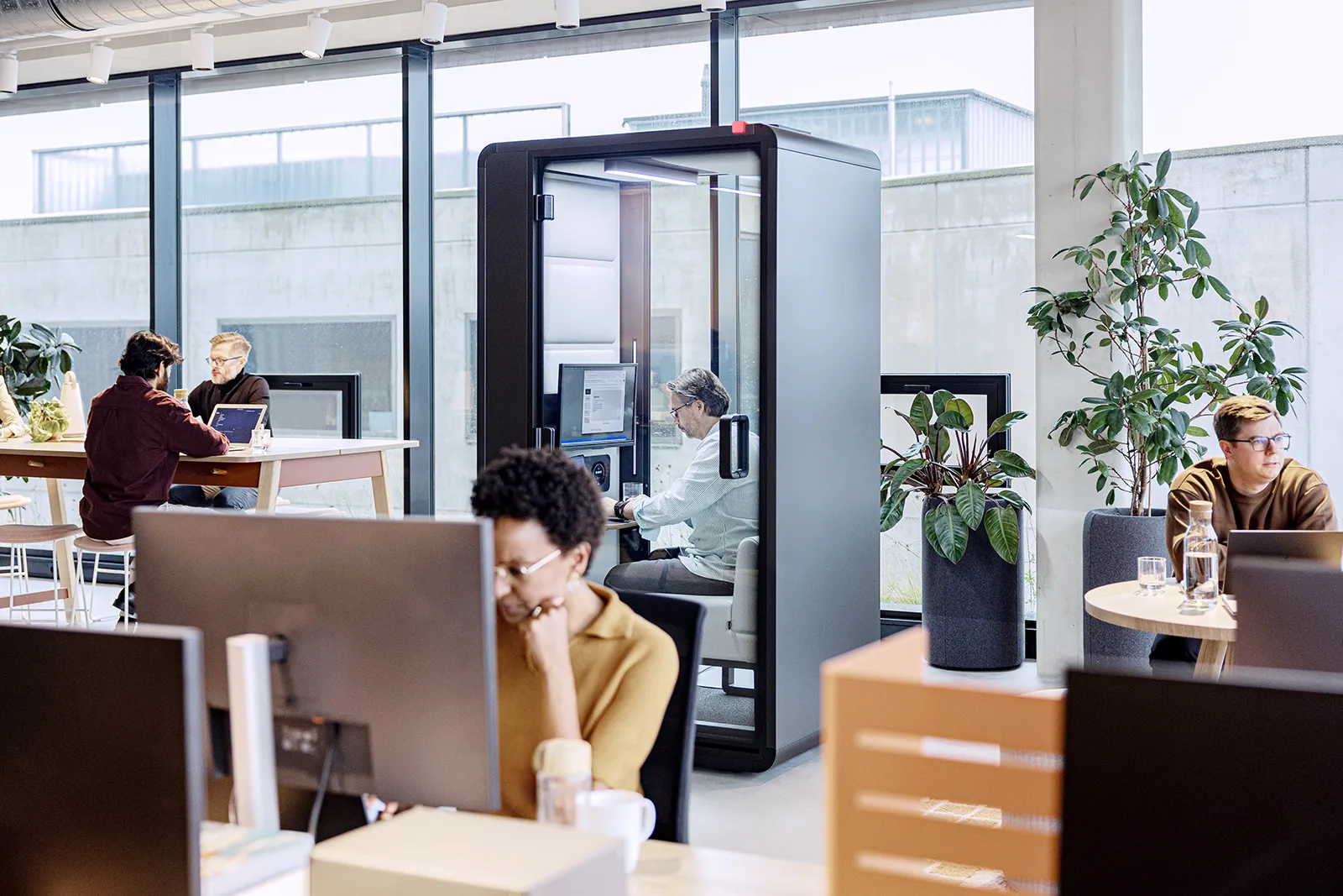 Hushoffice Hushfree S premium mobiele werkplek kantoor