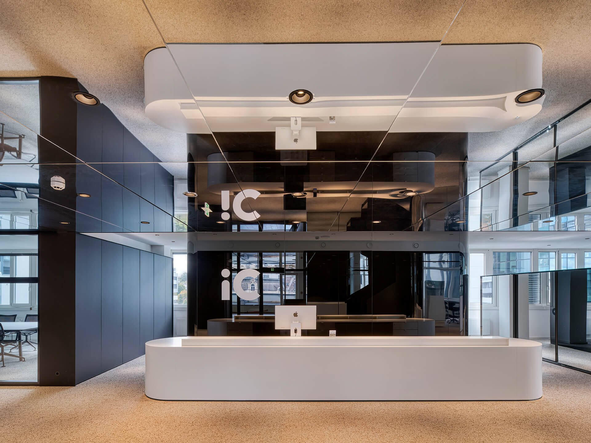 iC Office Eingangsbereich