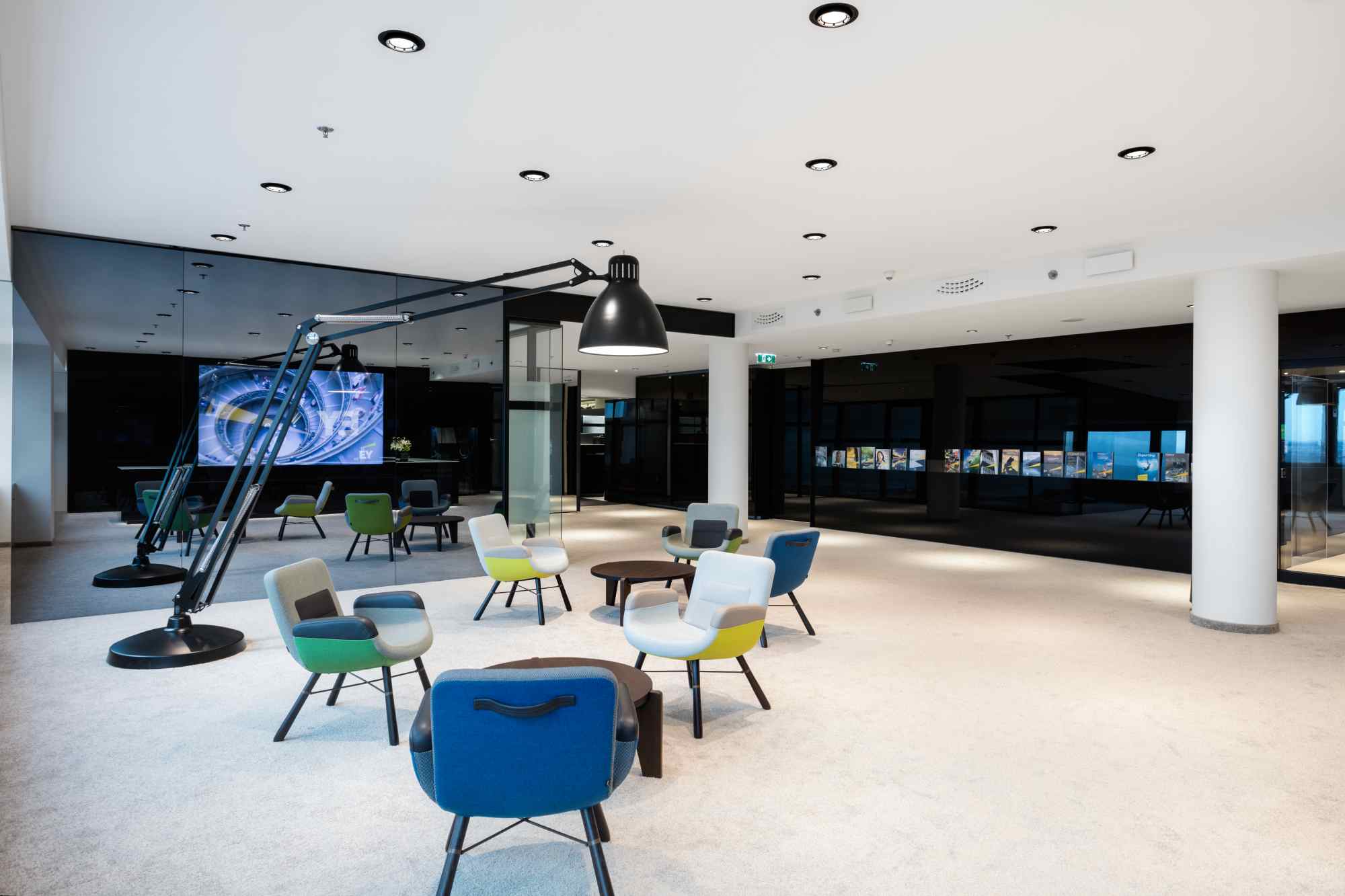 Sitzgruppe im offenen Büro