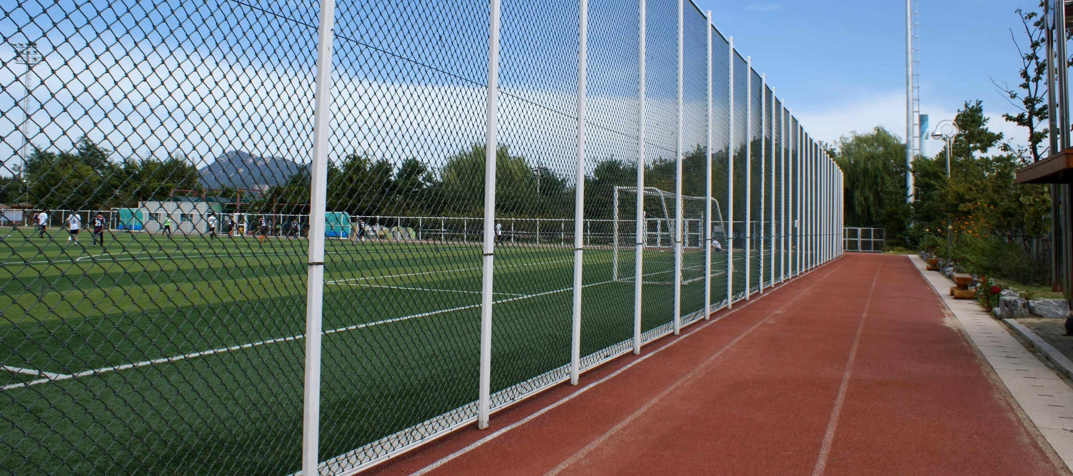 Xpedition-contact-hero-image