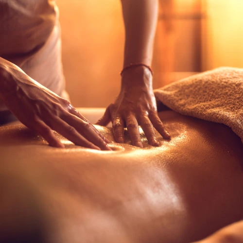 Massage soulagement ciblé du dos Tila Beauté