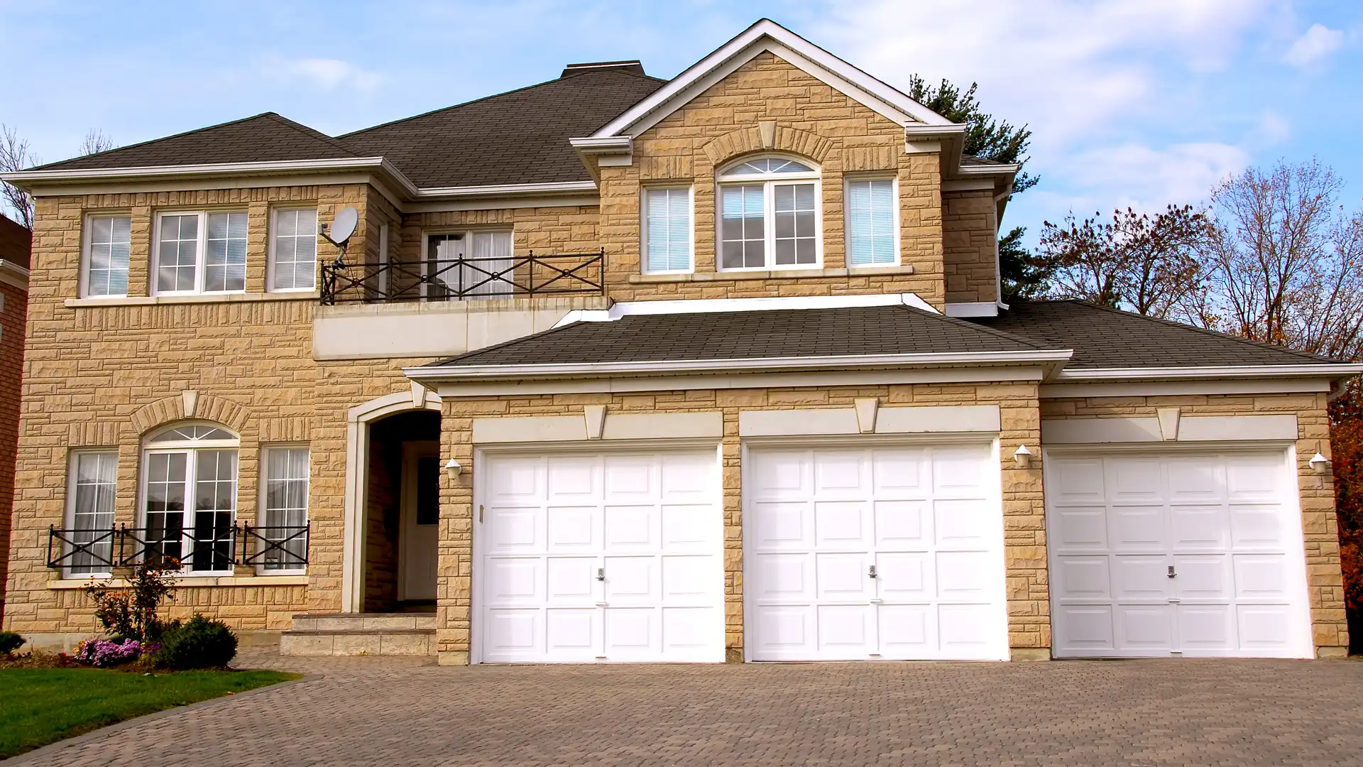 Residential Garage Door Banner