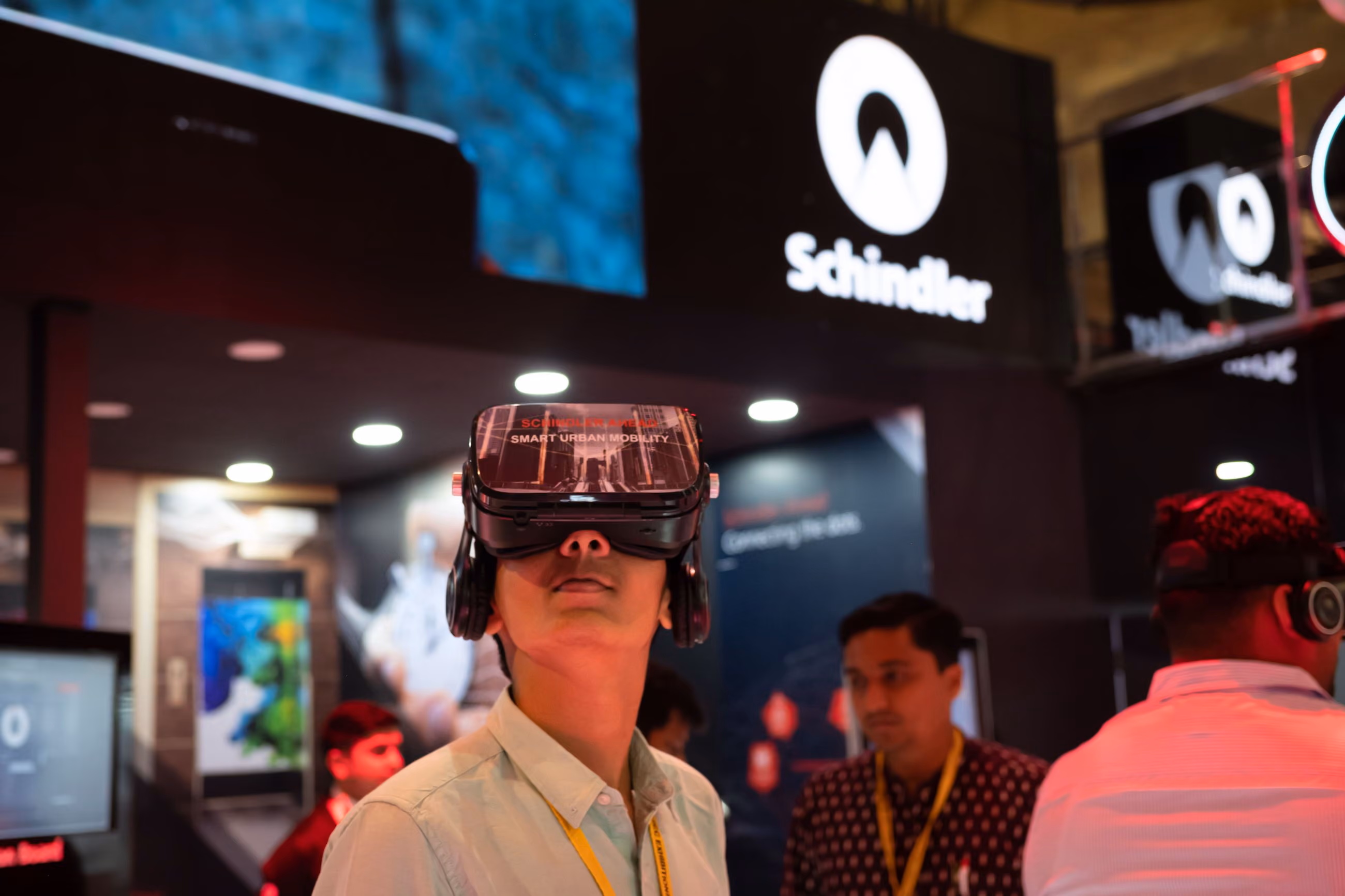 VR tech integration at Schindler's booth
