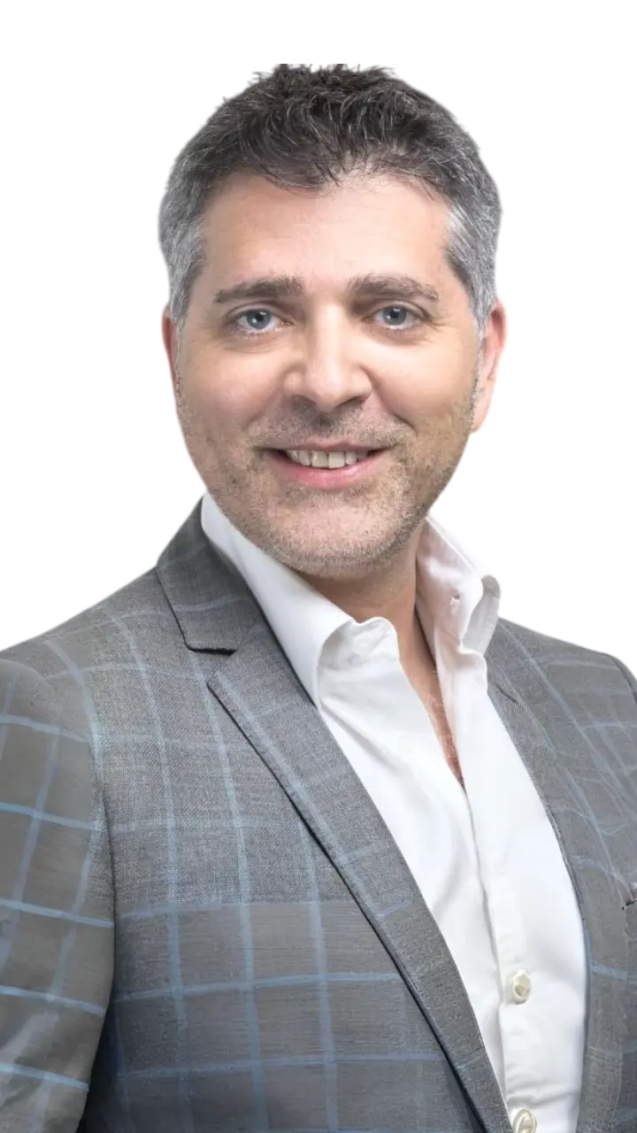 CEO of bio4ward. Stéphane Milot profil image.