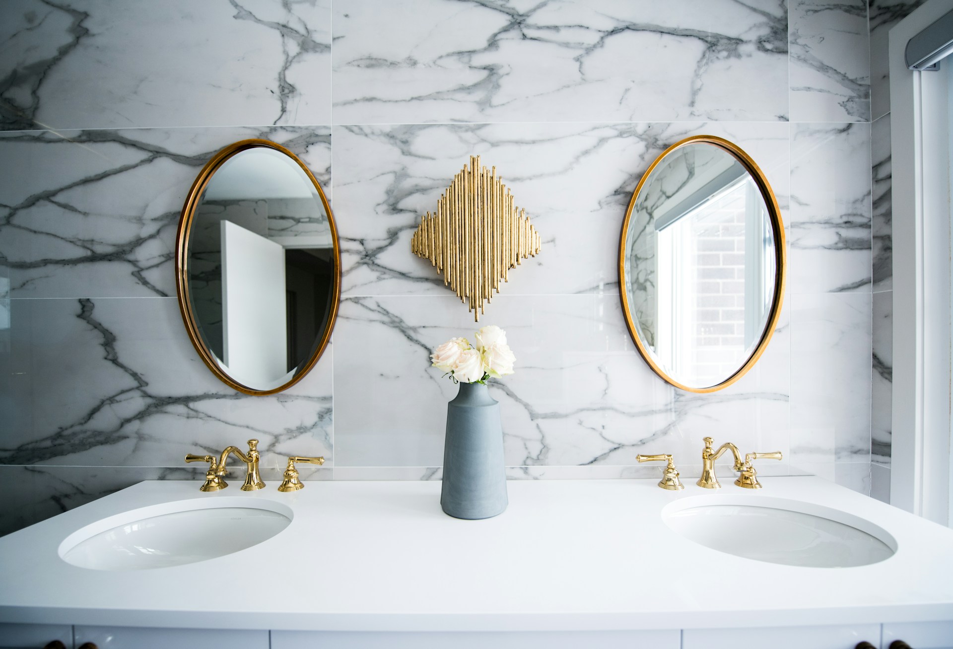 Bathroom mirror image from individual room listing page