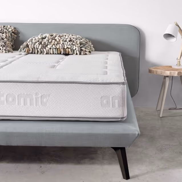 Anatomic matras op boxspring.