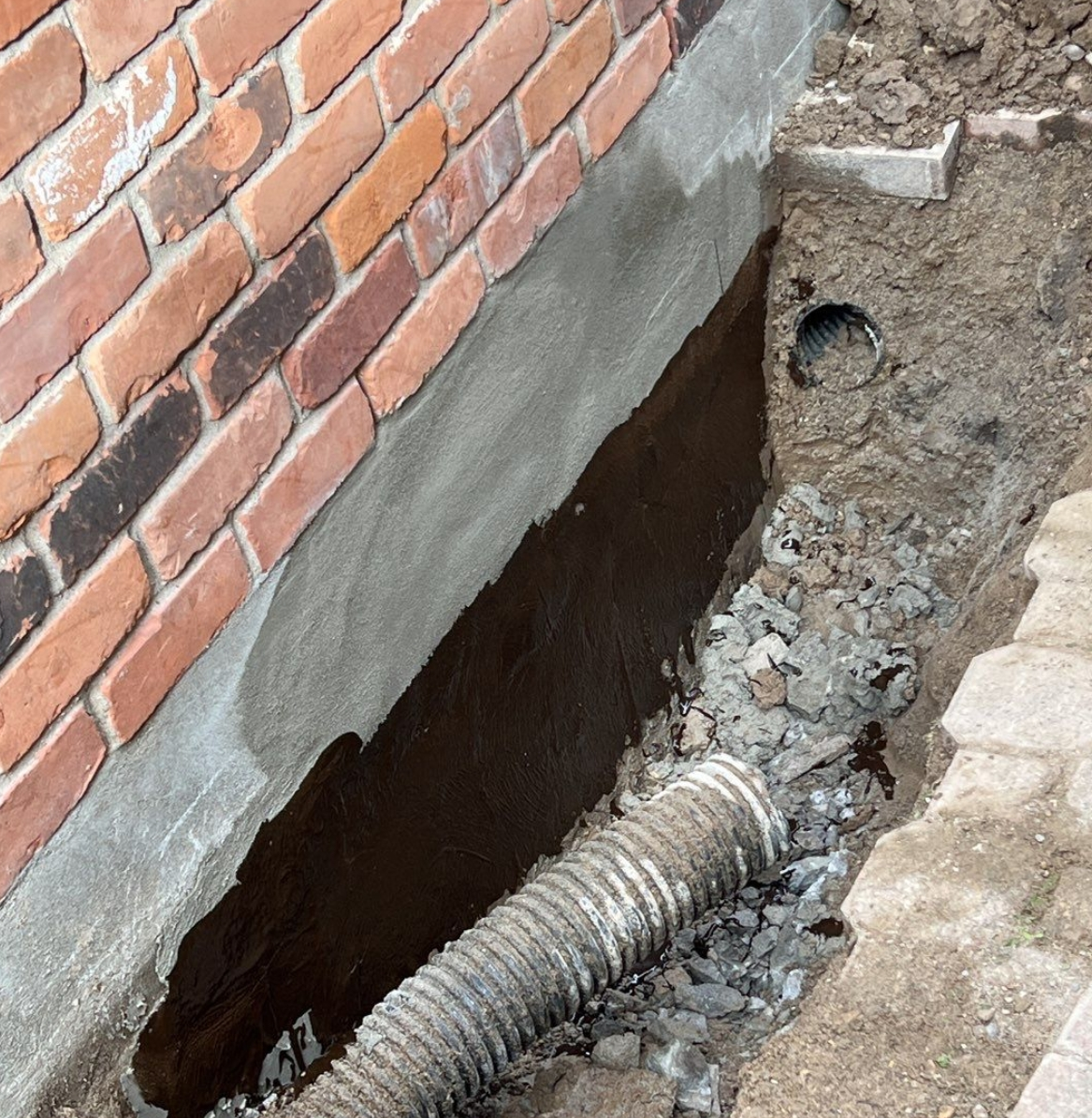 Home Structure that Needs Repair
