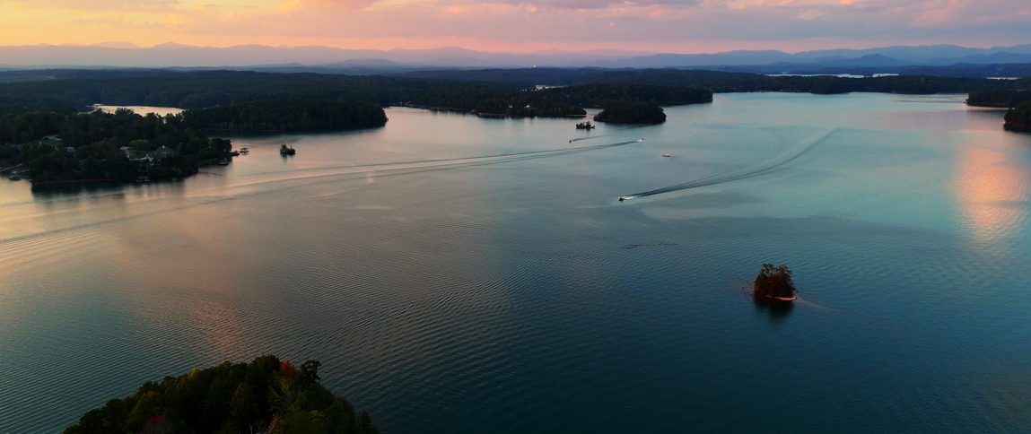 Lake Keowee Community
