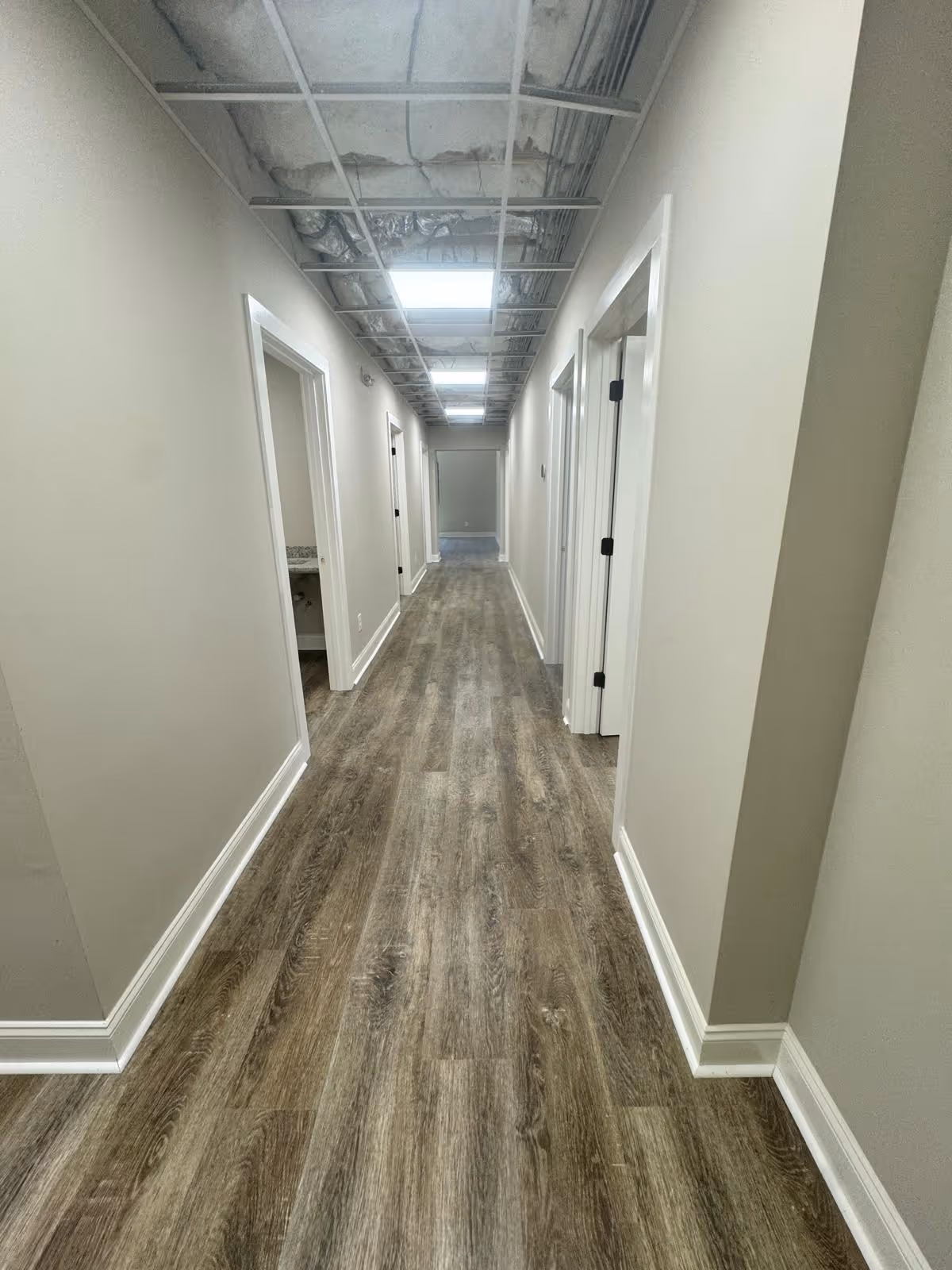 Best vinyl flooring Atlanta