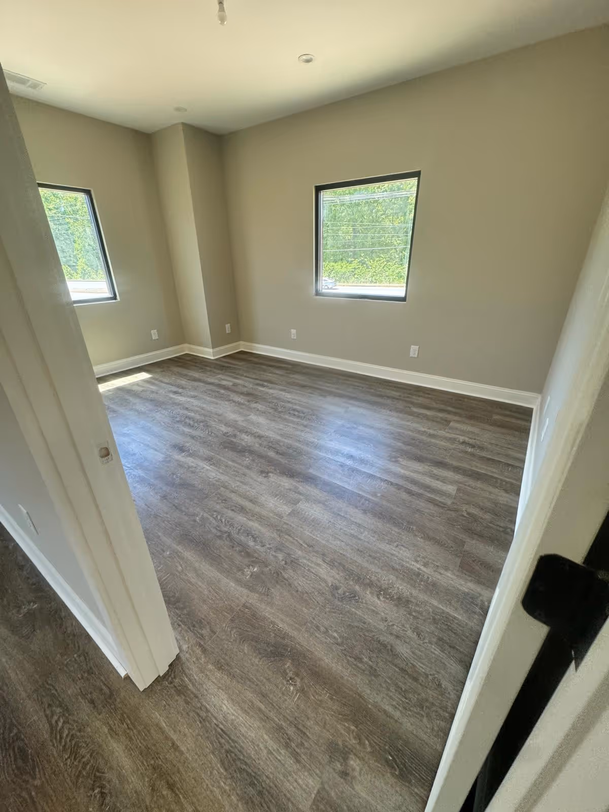 Vinyl flooring installation Atlanta