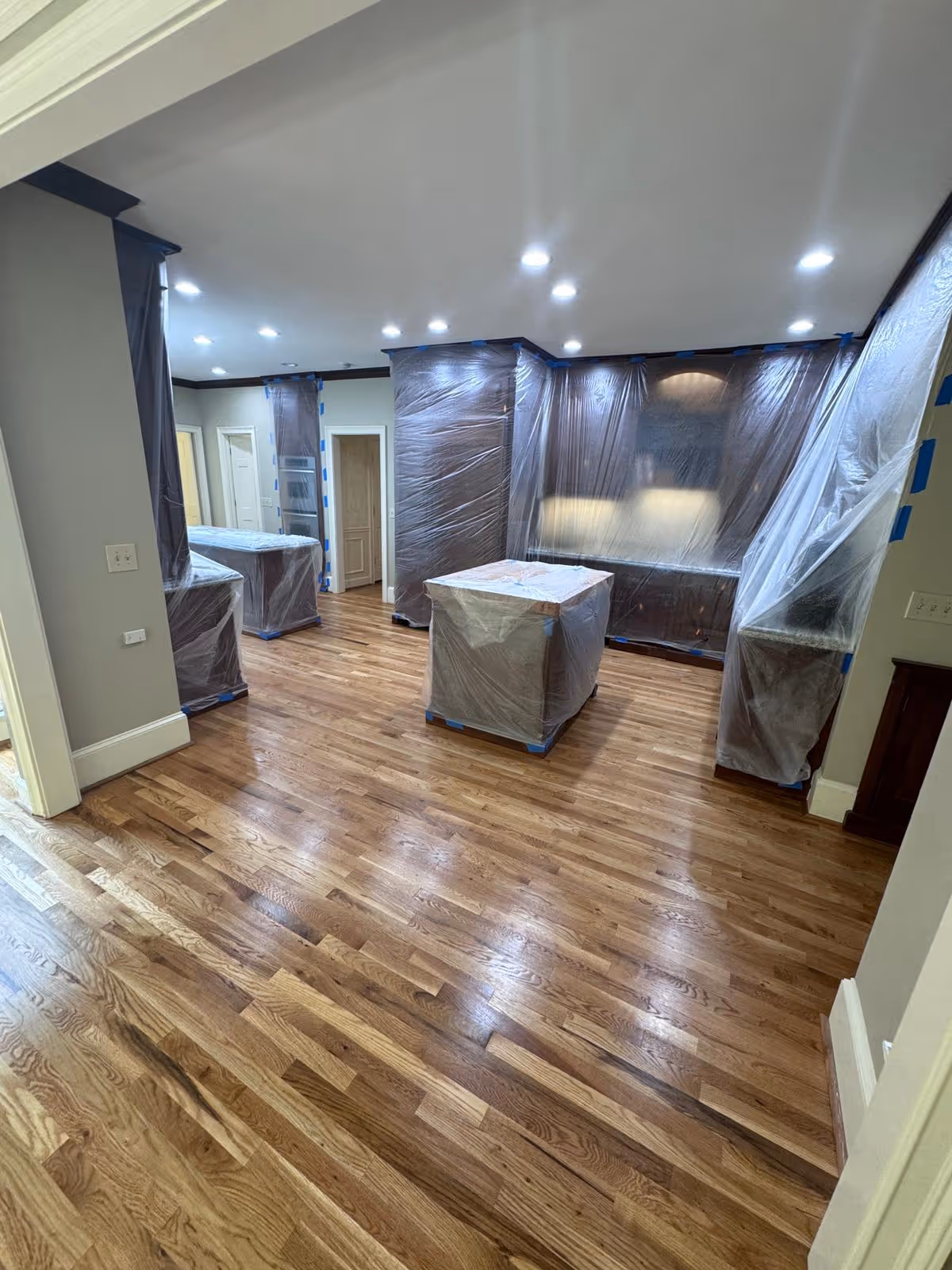 Hardwood floor contractors Atlanta