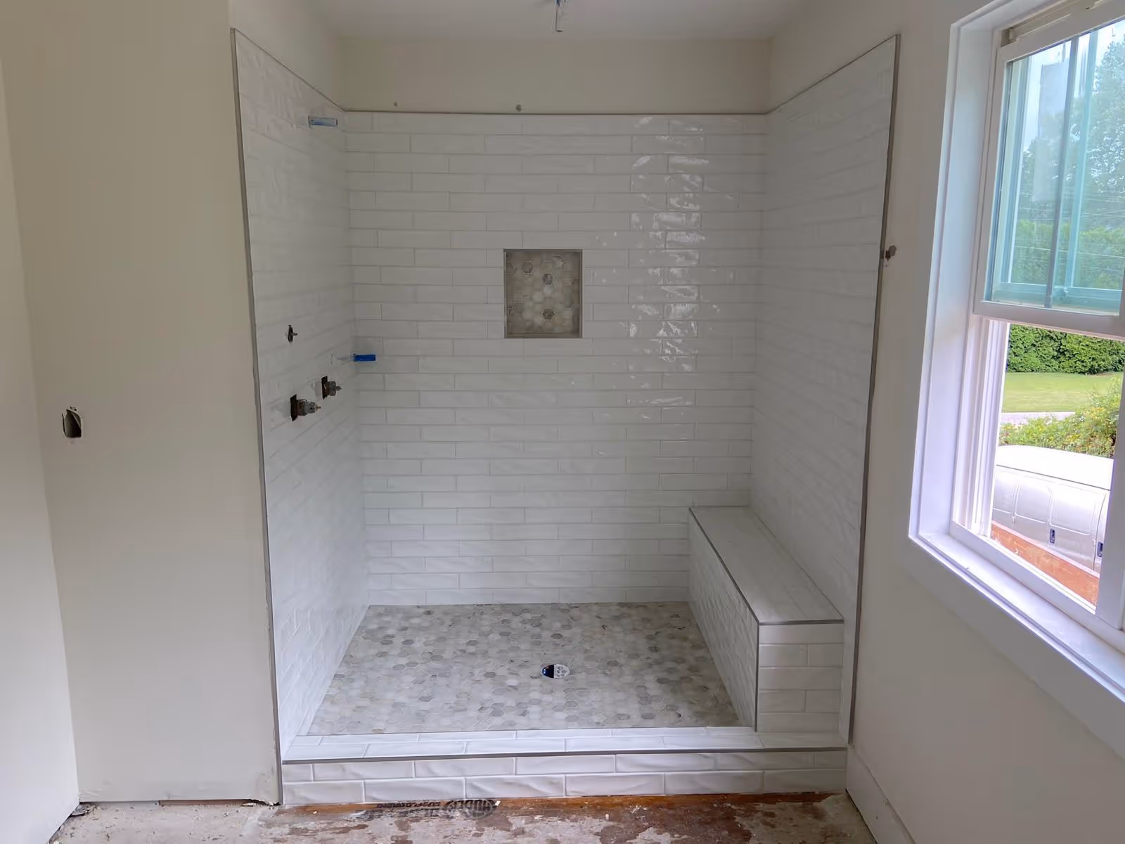 Wall tile contractor Atlanta
