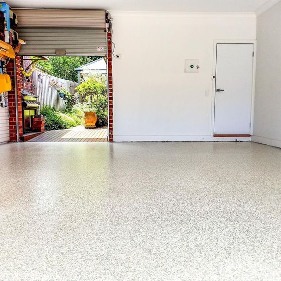 polyaspartic flake flooring in a garage in Atlanta