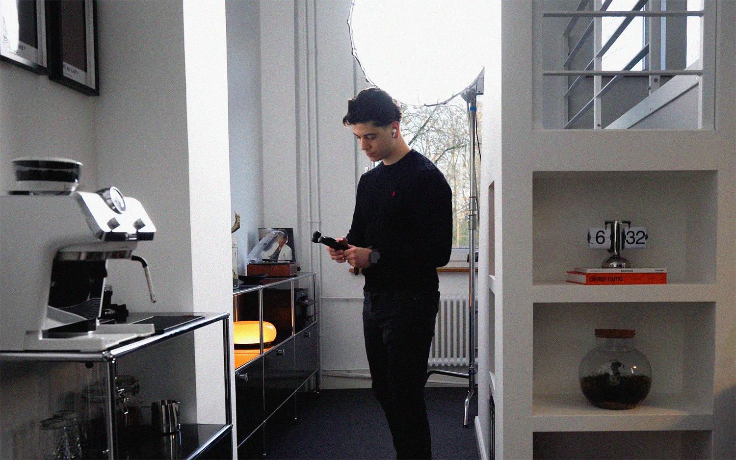 FUTURE THREE® Office