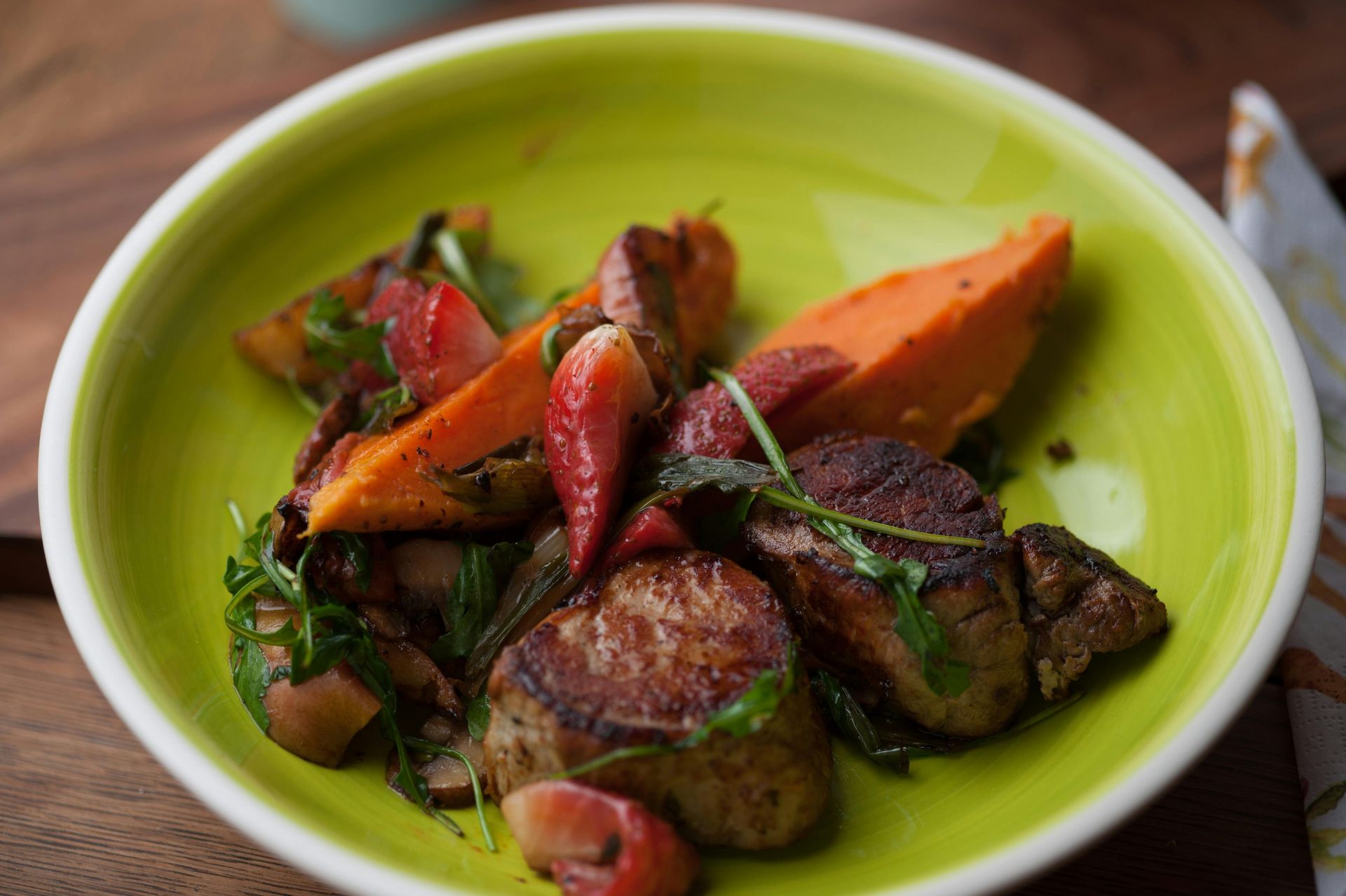 🥩 Paleo + ⏰ Intermittent Fasting: Simple Nutrition That Supports Your Training