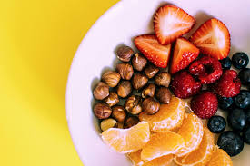 🍎 Smart Snacking for Active Lifestyles: Fuel Without the Crash