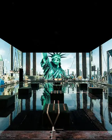 AN EPIC-SCALE IMMERSIVE MEDIA ARTWORK INSPIRED BY NEW YORK’S ESSENCE DREAM, VARIETY, LOVE UNDER THE THEME OF “NEW YORK IS ART.”