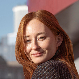 Emily R.