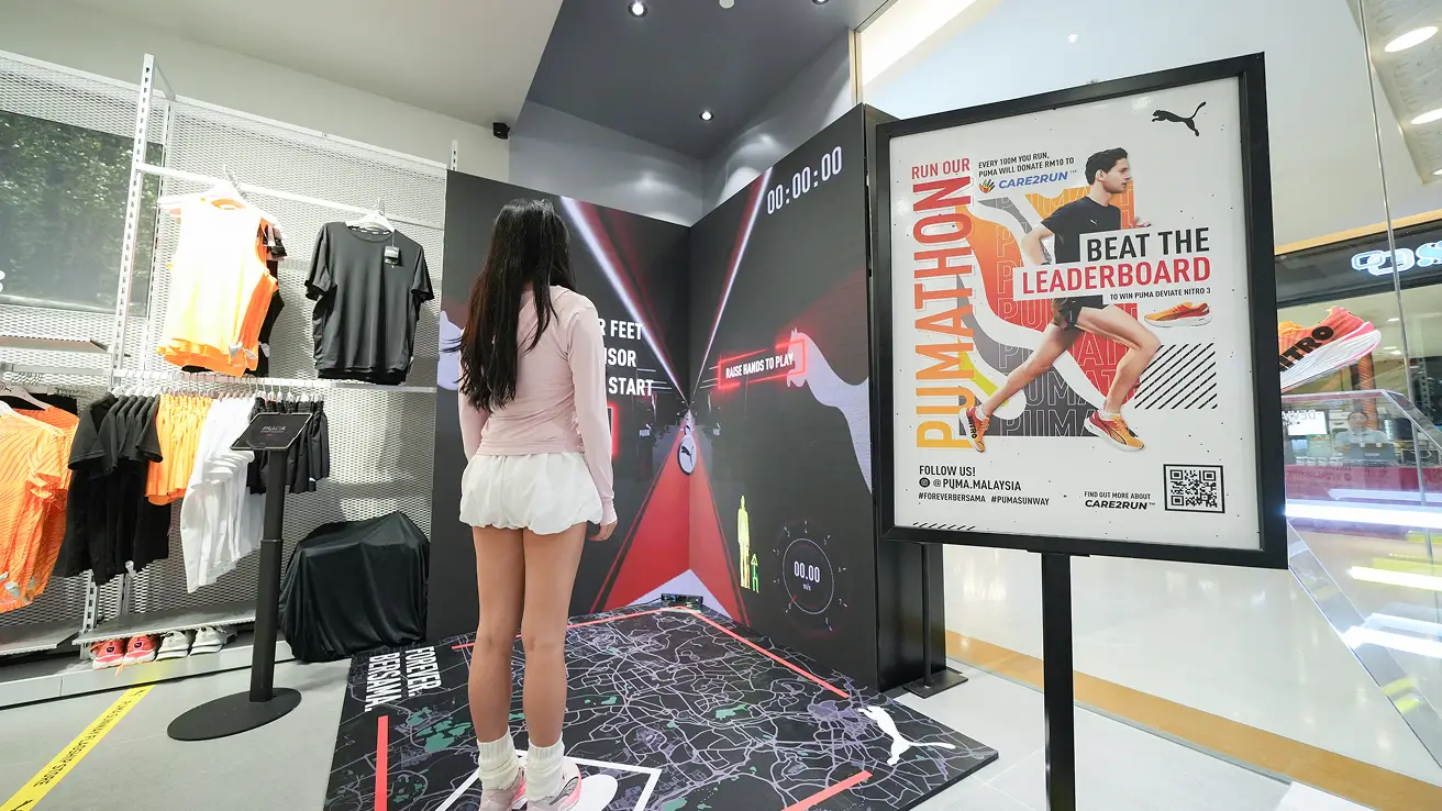 Mobile screens showing Leica custom interactive quiz interface, powered by Instamedia IMX Engine™ for brand activation events.