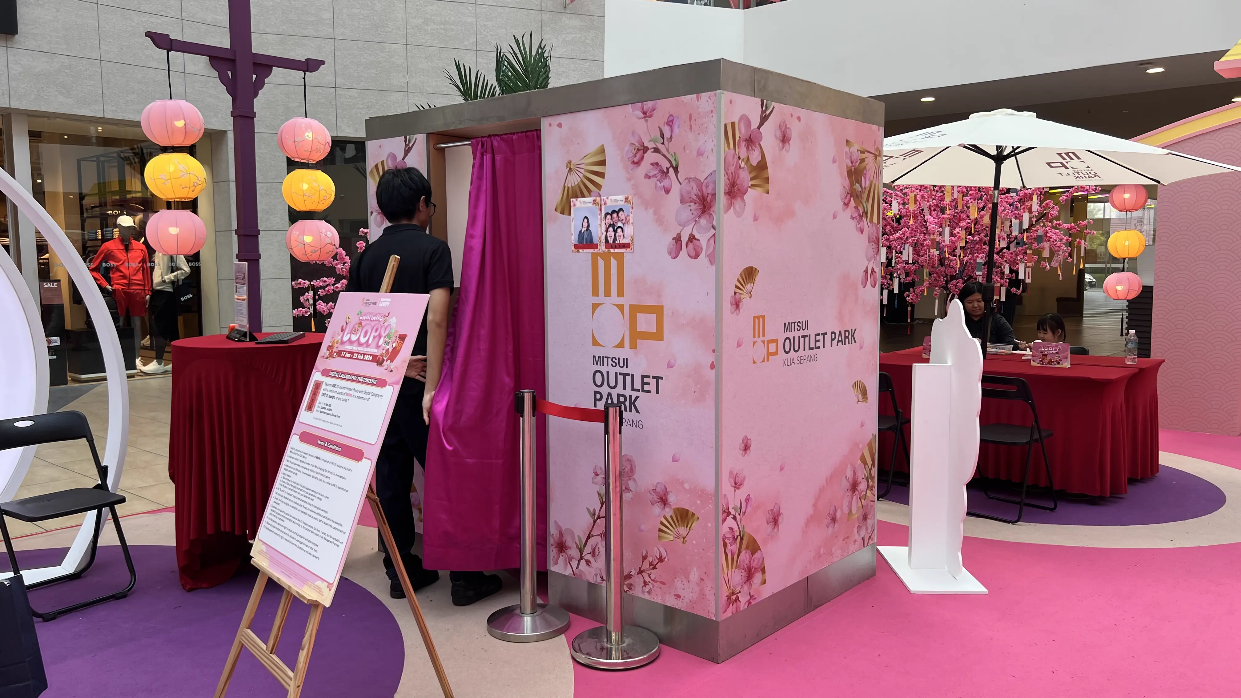 Mitsui KLIA CNY Digital Calligraphy Photo Booth