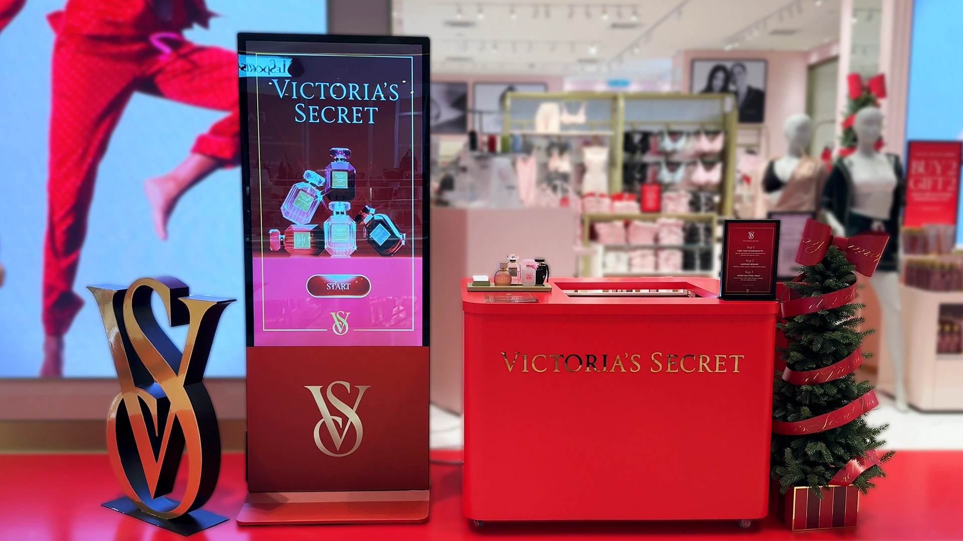 3D Motion-Tracking Christmas Activation for Victoria's Secret Malaysia