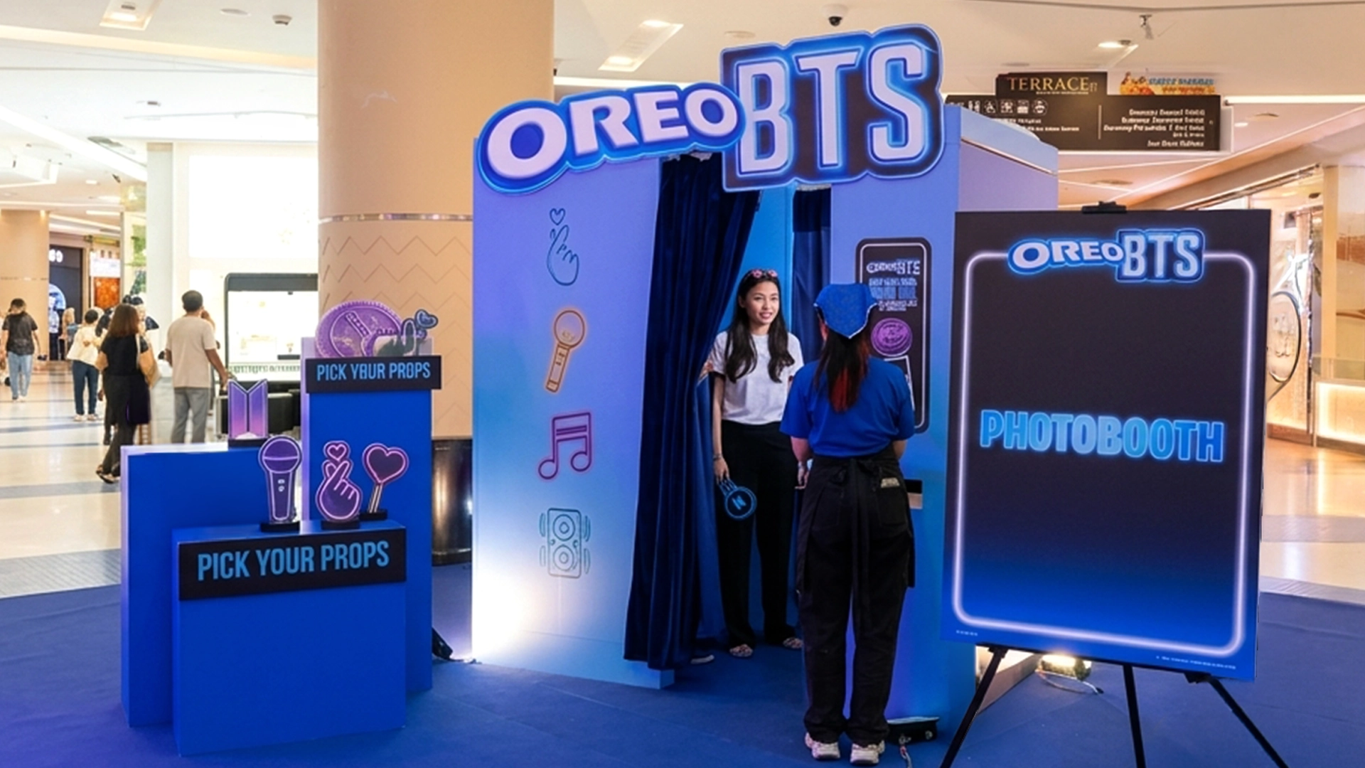 Oreo Interactive Photobooth Roadshow at Sunway Pyramid