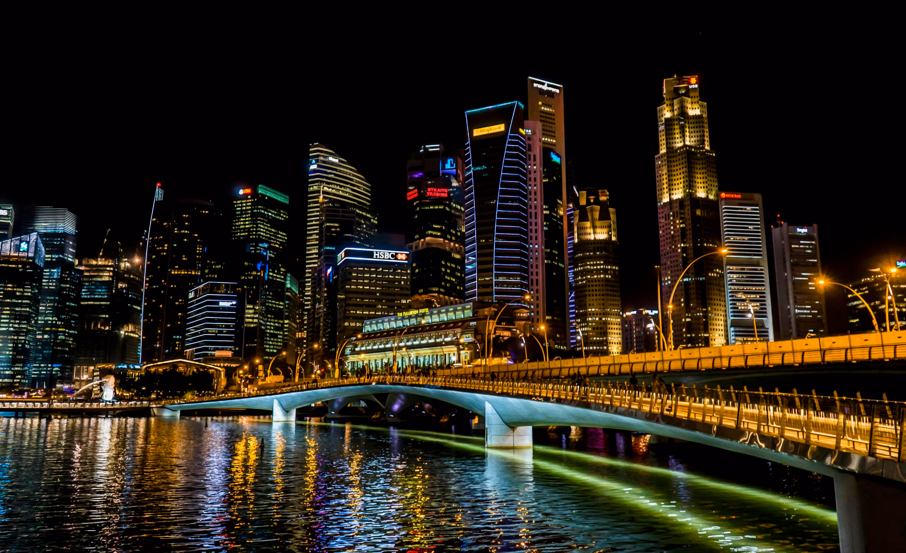 https://images.unsplash.com/photo-1483699606544-d42248fceac8?auto=format&fit=crop&fm=jpg&ixid=M3wxMjA3fDB8MHxzZWFyY2h8Mnx8c2luZ2Fwb3JlJTIwbmlnaHR8ZW58MHx8MHx8fDA%3D&ixlib=rb-4.1.0&q=60&w=3000