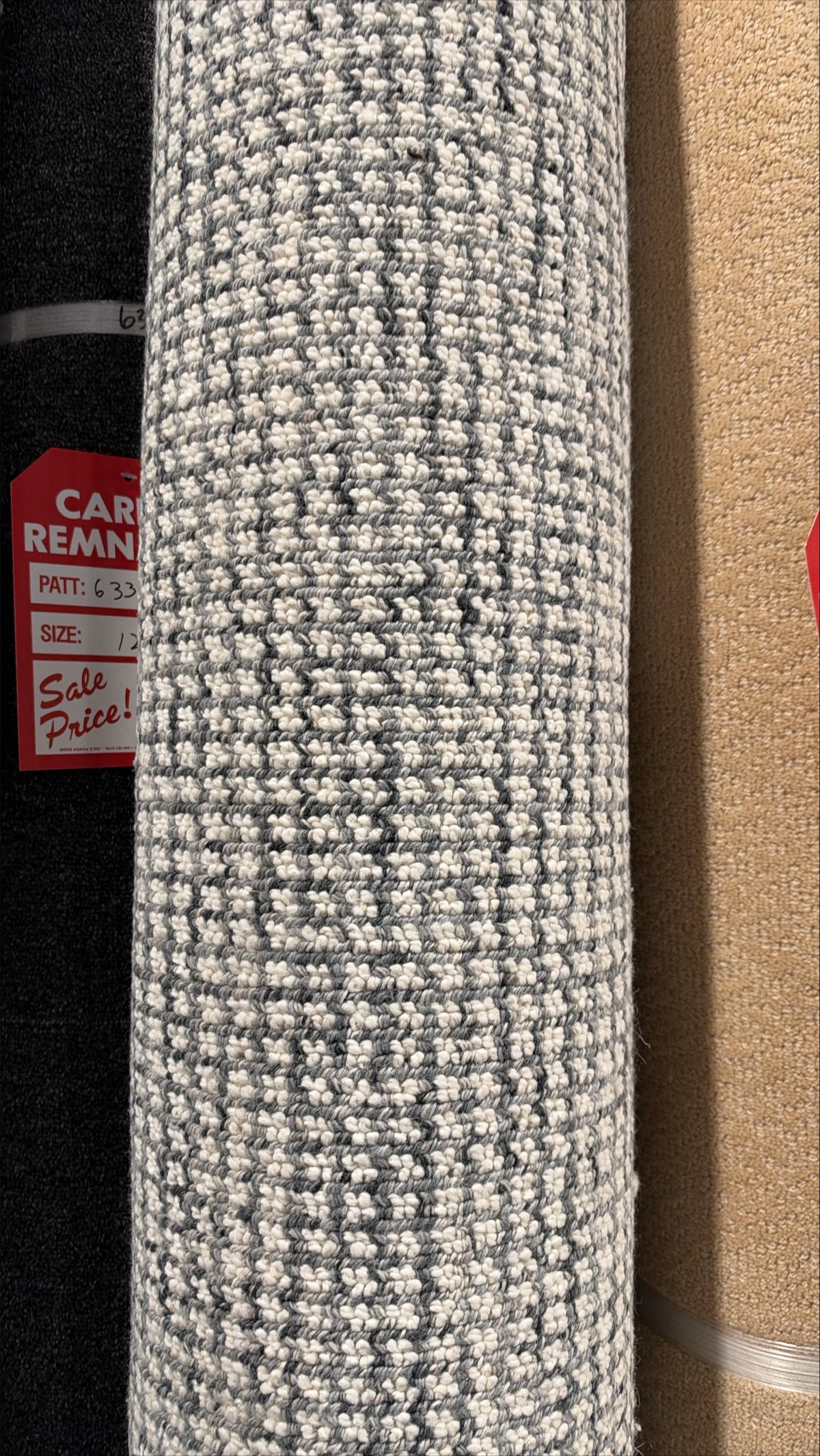 Prebound wool area rug 51440026