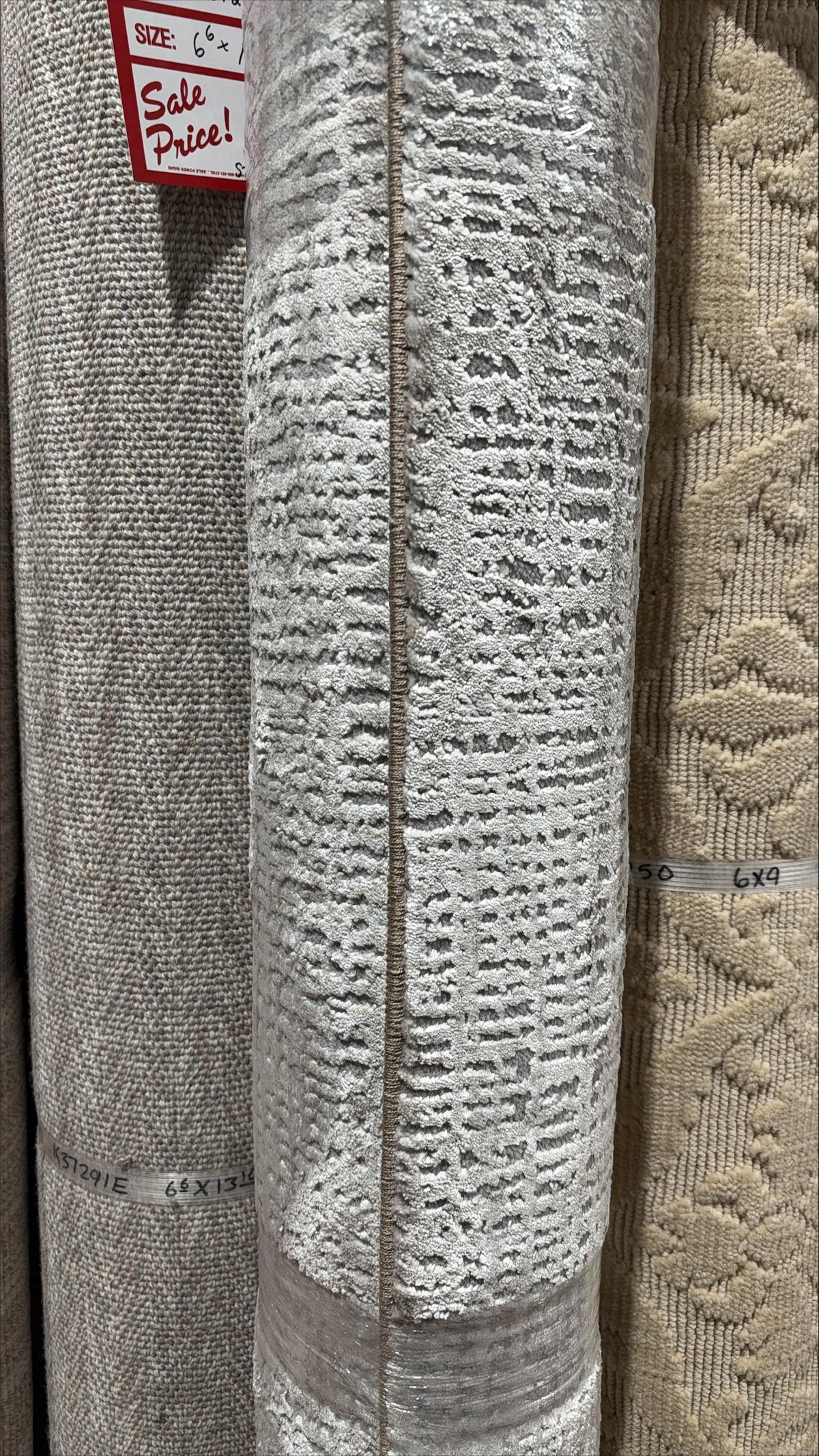 Prebound wool area rug 51440010