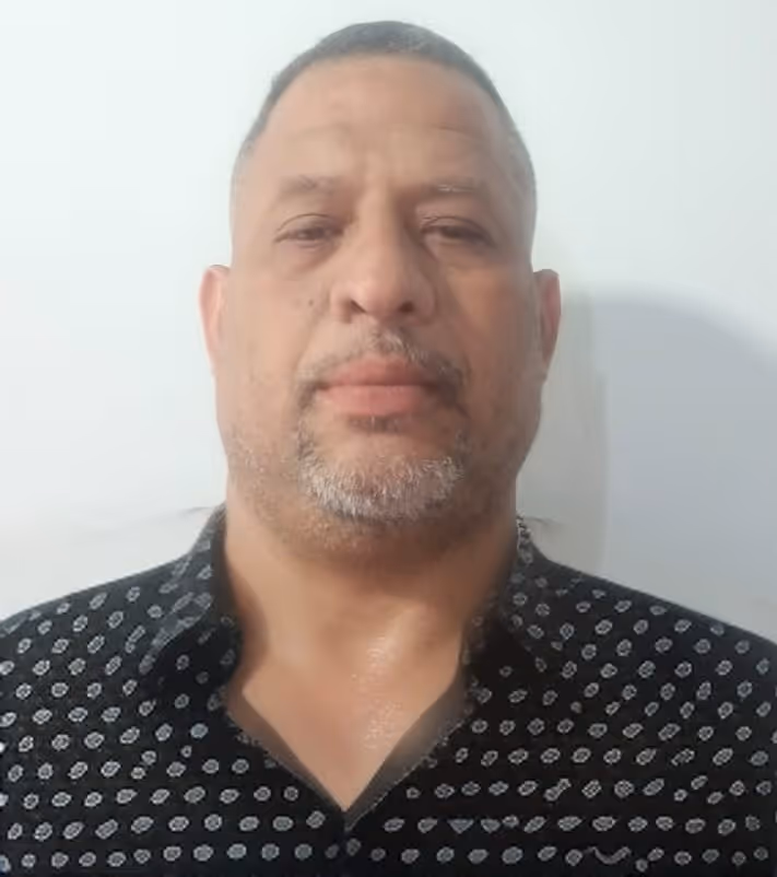 José